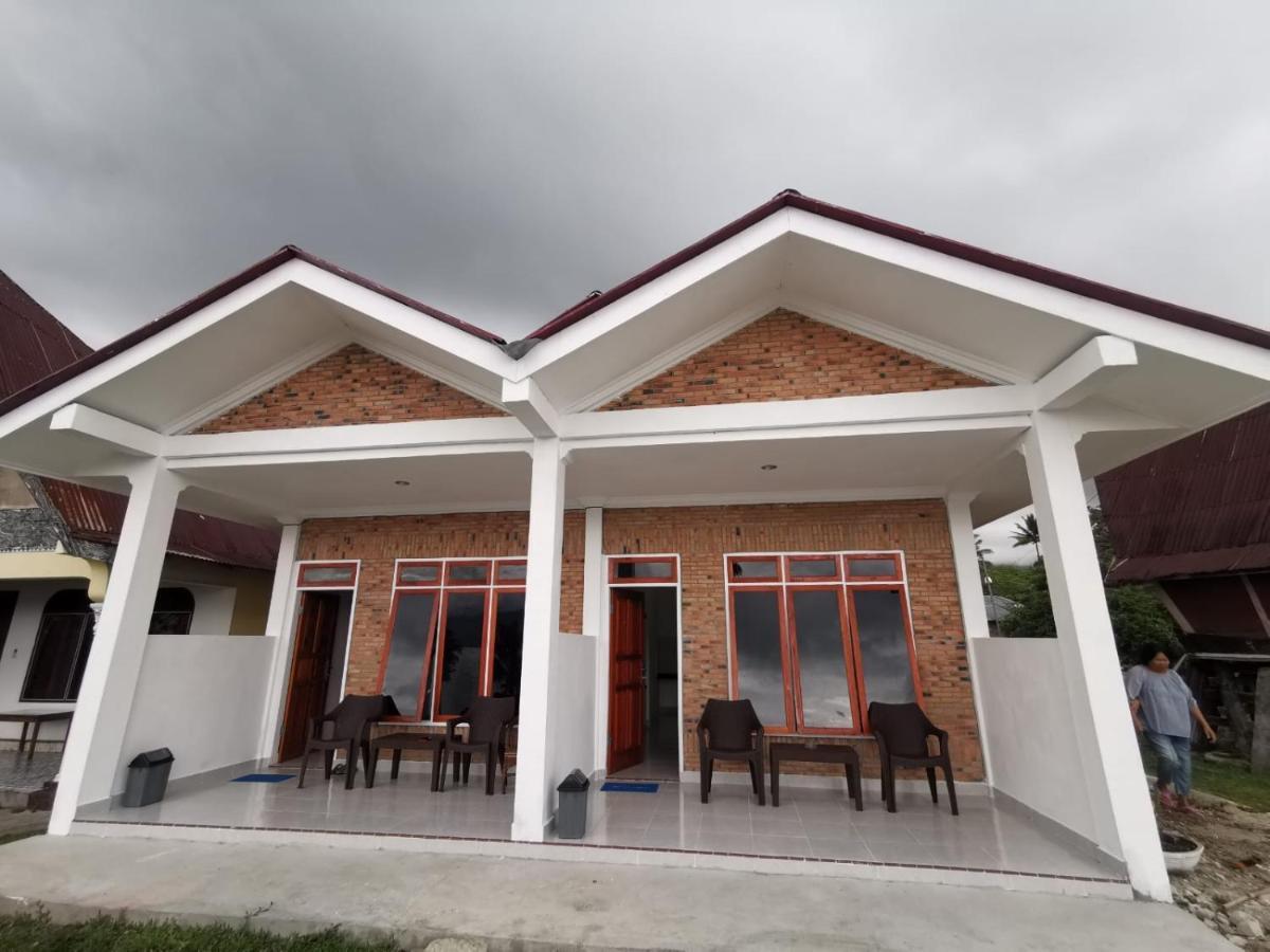 Hisar Guest House Tuk Tuk Esterno foto