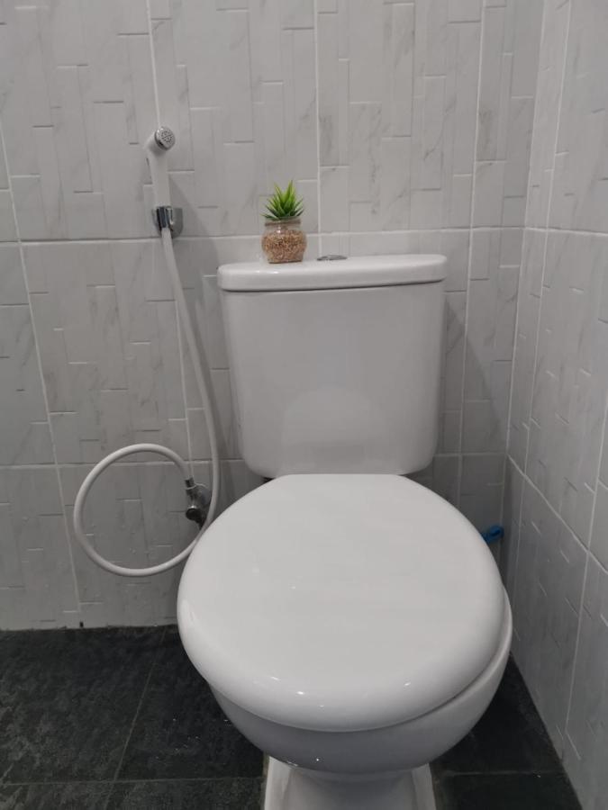 Hisar Guest House Tuk Tuk Esterno foto